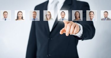 Social recruiting